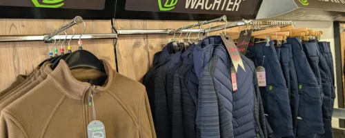 braune Fleecejacken von Leibwächter